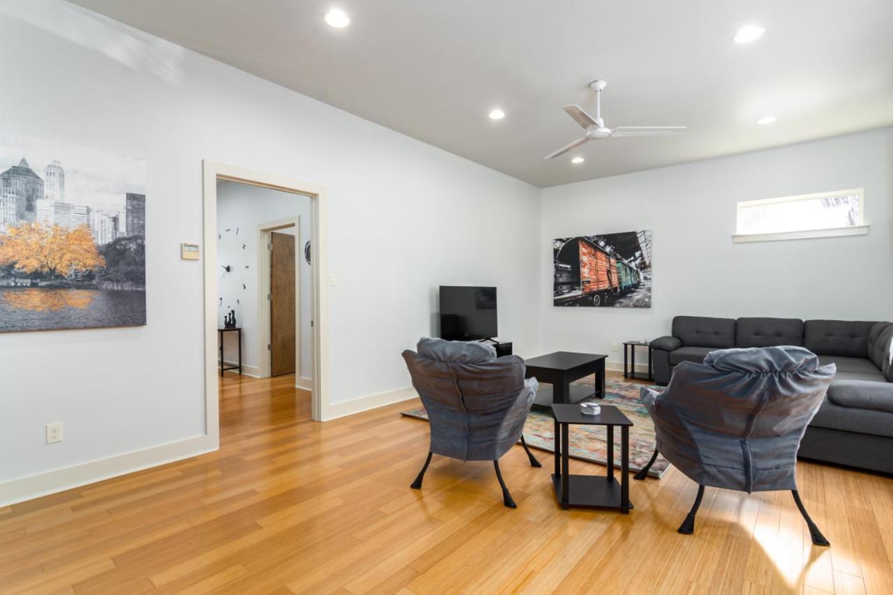Amazing Downtown Location For Groups! Villa Little Rock Buitenkant foto